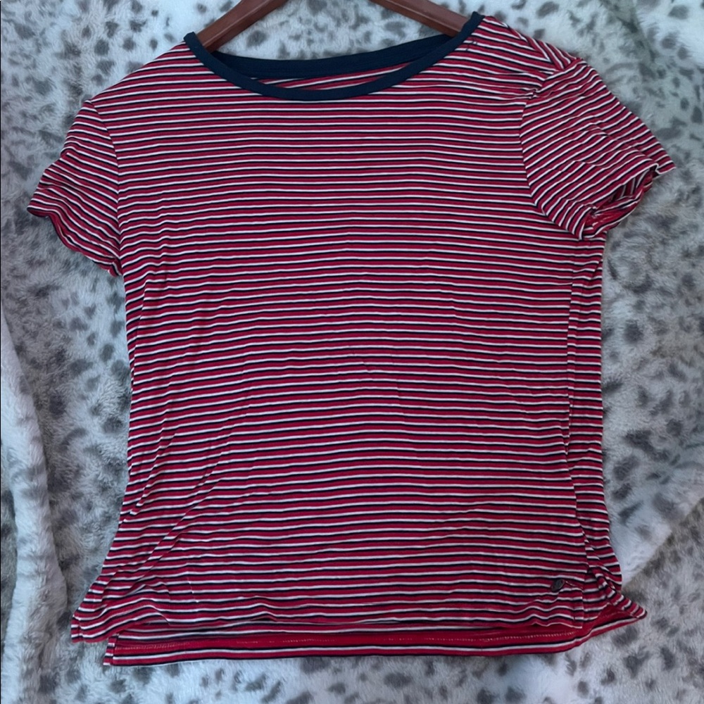 American eagle red white and blue shirt